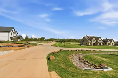 1318 Avalon Court, Bartonville, TX 76226 - Photo 29