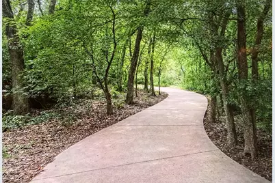 6705 Marie Weldon Court, Arlington, TX 76001 - Photo 27