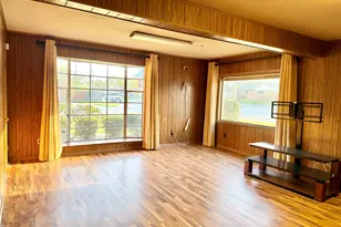 1102 N Edwards Ct, Irving, TX 75062 - Photo 19