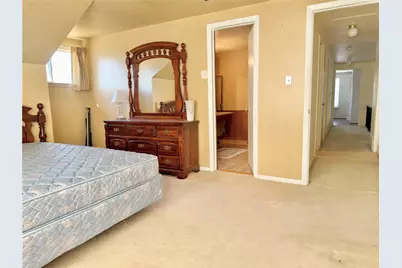 1102 N Edwards Court, Irving, TX 75062 - Photo 27