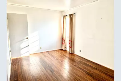 1102 N Edwards Court, Irving, TX 75062 - Photo 17