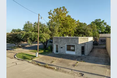 231 E Elm Street, Hillsboro, TX 76645 - Photo 3