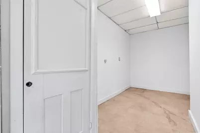 231 E Elm Street, Hillsboro, TX 76645 - Photo 15