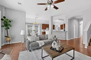 100 Shumard Ct, Irving, TX 75063 - Photo 5