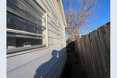 4509 Sandage Avenue, Fort Worth, TX 76115 - Photo 25