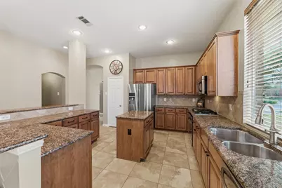 1211 Golf Club Drive, Lantana, TX 76226 - Photo 17