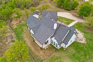 434 Sandstone Ct, Sunset, TX 76270 - Photo 33