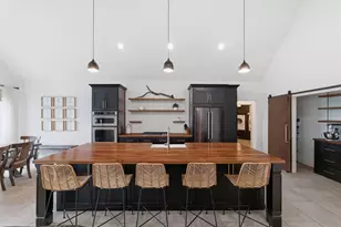 434 Sandstone Ct, Sunset, TX 76270 - Photo 9