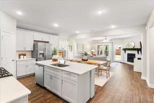 3605 Brahman Ct, McKinney, TX 75071 - Photo 5