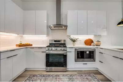 631 N Tyler Street #304, Dallas, TX 75208 - Photo 15