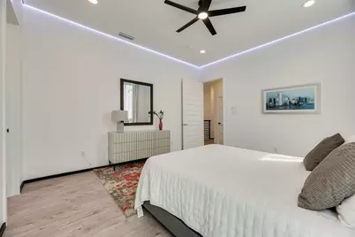 3415 Chihuahua Avenue, Dallas, TX 75212 - Photo 17