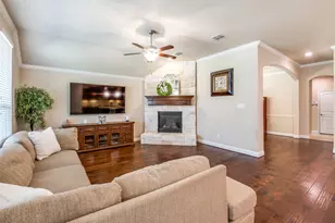 2721 Driftwood Crk Trl, Celina, TX 75078 - Photo 11