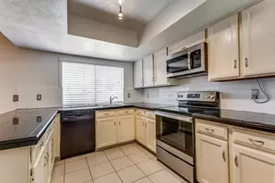 1919 J J Pearce Dr, Richardson, TX 75081 - Photo 11