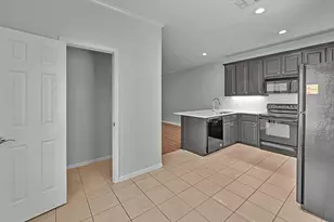 1701 S 12th St, Waco, TX 76706 - Photo 13