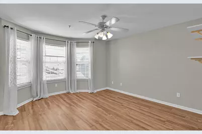 1701 S 12th Street #1204, Waco, TX 76706 - Photo 17
