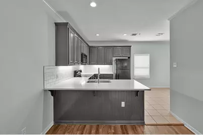 1701 S 12th Street #1204, Waco, TX 76706 - Photo 5