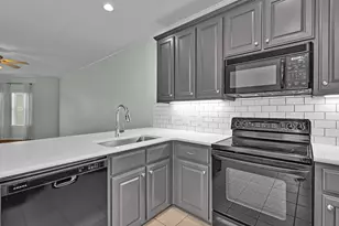 1701 S 12th St, Waco, TX 76706 - Photo 9