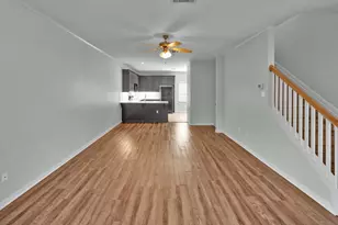 1701 S 12th St, Waco, TX 76706 - Photo 5
