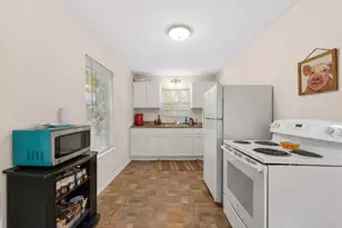 317 Ritchey St, Gainesville, TX 76240 - Photo 11