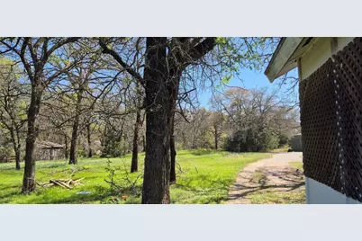 294 County Road 4683, Boyd, TX 76023 - Photo 9