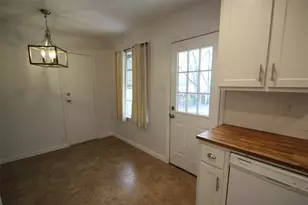 1921 Deborah Dr, Sherman, TX 75090 - Photo 11