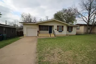 1921 Deborah Dr, Sherman, TX 75090 - Photo 3