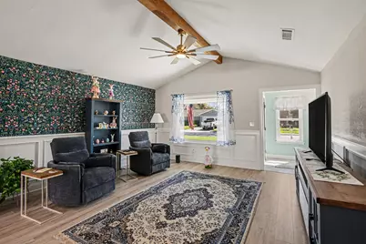 5911 Dangerfield Court, Arlington, TX 76017 - Photo 3