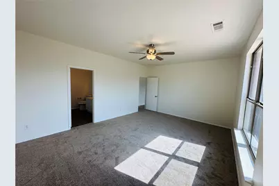 421 Sandy Creek Drive, Fort Worth, TX 76131 - Photo 19