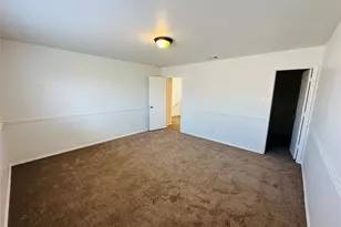 421 Sandy Creek Dr, Fort Worth, TX 76131 - Photo 33