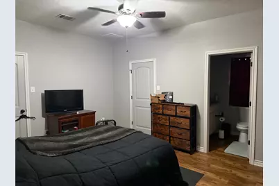 406 E Shepherd Street, Denison, TX 75021 - Photo 5