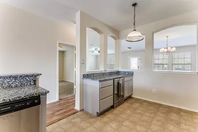 725 Redwing Drive, Saginaw, TX 76131 - Photo 9