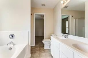 725 Redwing Dr, Saginaw, TX 76131 - Photo 15