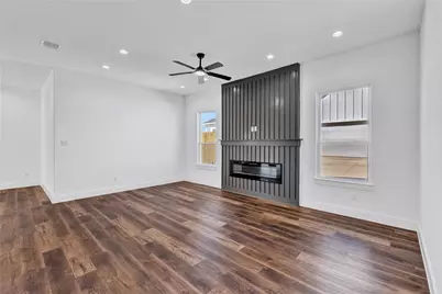 1126 Gannon Lane, DeSoto, TX 75115 - Photo 5