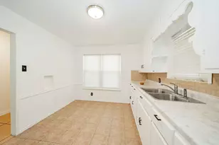 1802 Las Cruces Ln, Dallas, TX 75217 - Photo 13