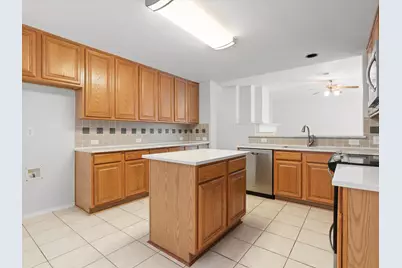 2425 Brycewood Lane, Plano, TX 75025 - Photo 11