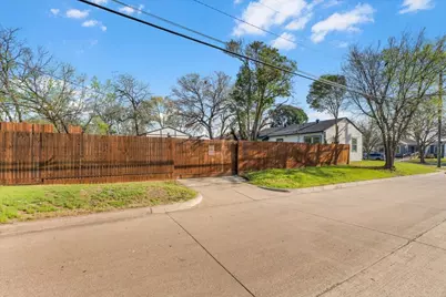 3940 Ryan Avenue, Fort Worth, TX 76110 - Photo 19