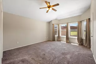 1202 Angel Fire Ln, Arlington, TX 76001 - Photo 17