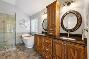 1202 Angel Fire Ln, Arlington, TX 76001 - Photo 19