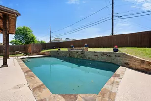 1202 Angel Fire Ln, Arlington, TX 76001 - Photo 35