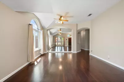 1202 Angel Fire Lane, Arlington, TX 76001 - Photo 25