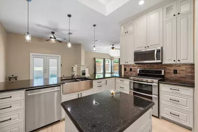 1202 Angel Fire Lane, Arlington, TX 76001 - Photo 5