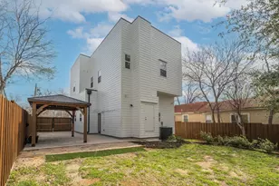 2323 Douglas Ave, Dallas, TX 75219 - Photo 31