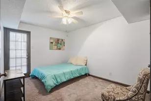 9520 Royal Ln, Dallas, TX 75243 - Photo 9