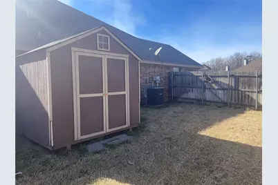 1224 Eagle Lake Drive, Azle, TX 76020 - Photo 37