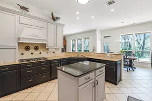 7332 Hinton, Mansfield, TX 76063 - Photo 11