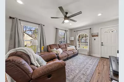 1204 Maxfield Street, Waco, TX 76705 - Photo 3