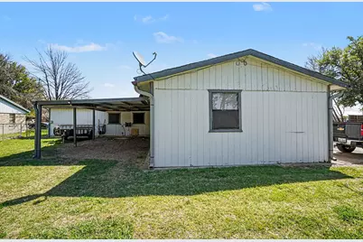 105 E Park Street, Little Elm, TX 75068 - Photo 5