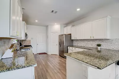 10320 Cotulla Place, McKinney, TX 75071 - Photo 11