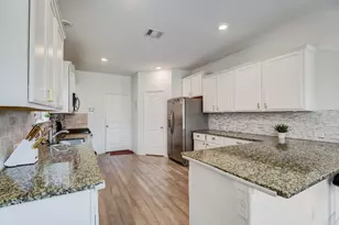 10320 Cotulla Pl, McKinney, TX 75071 - Photo 11