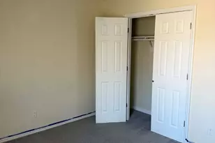 512 Bellevue Ln, Arlington, TX 76012 - Photo 13